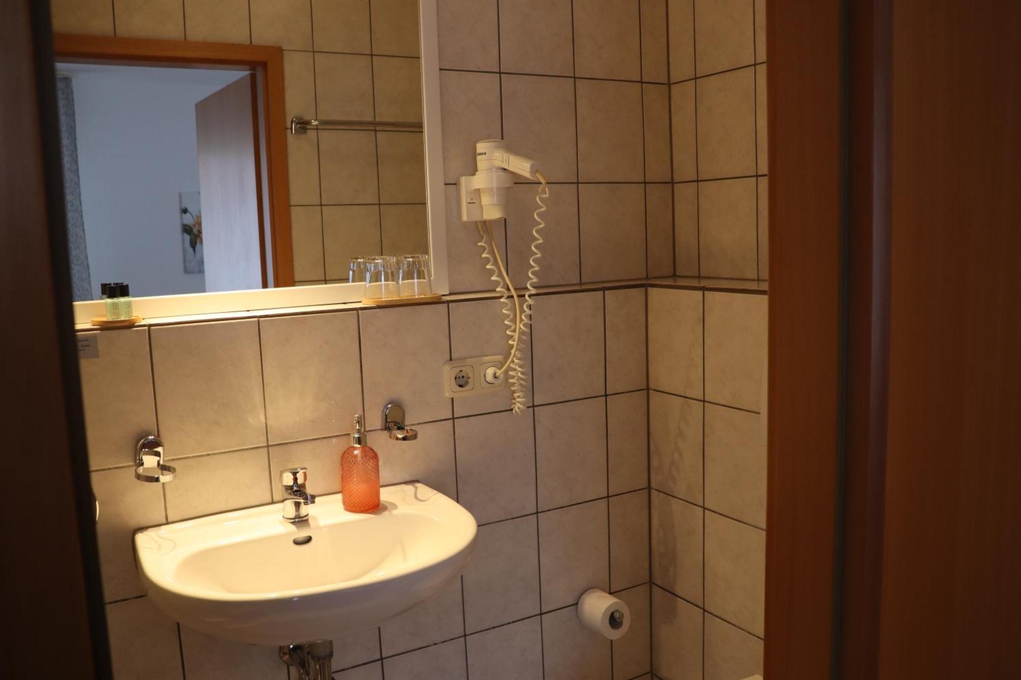 Hotel Haarener Hof Bad Wunnenberg Luaran gambar