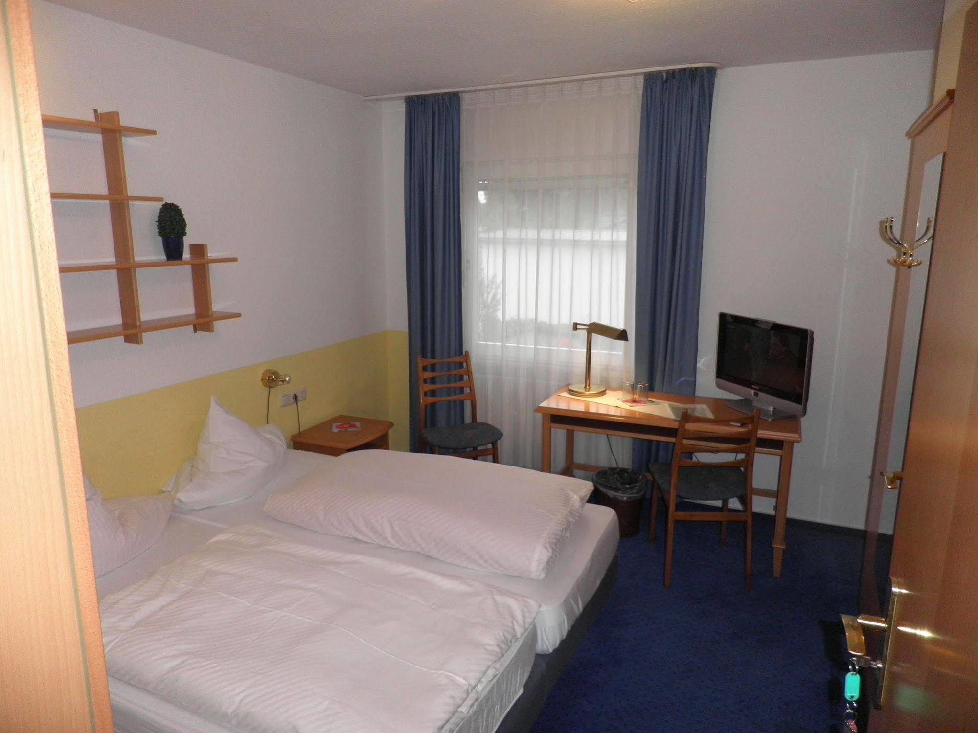 Hotel Haarener Hof Bad Wunnenberg Luaran gambar